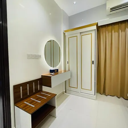 Mabahj Garnatha Hotel Apartments Sohar Exterior photo